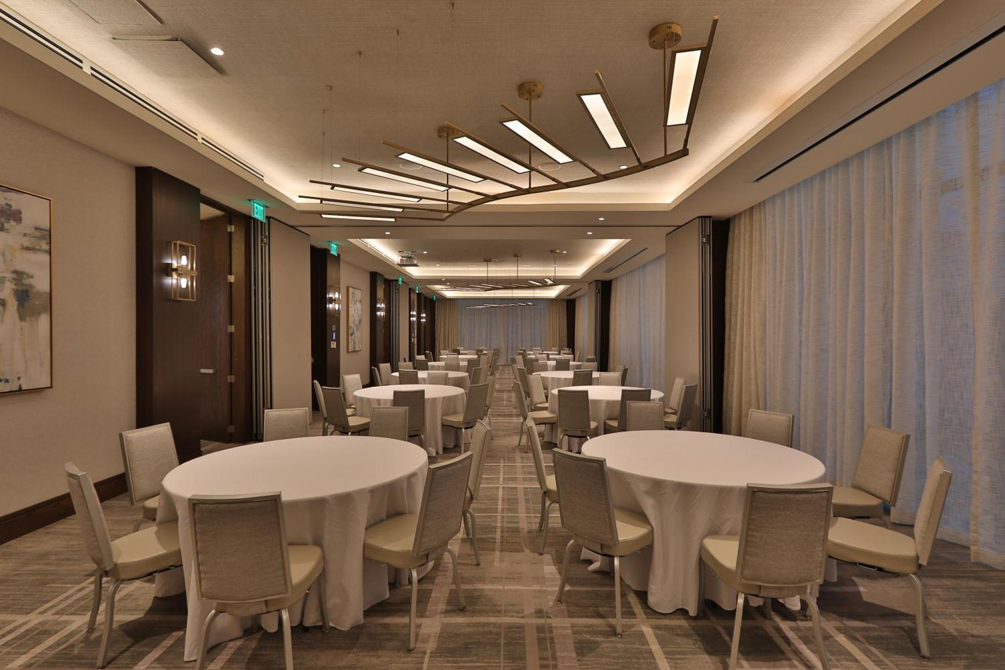 Courtyard By Marriott Santo Domingo Piantini Hotell Exteriör bild