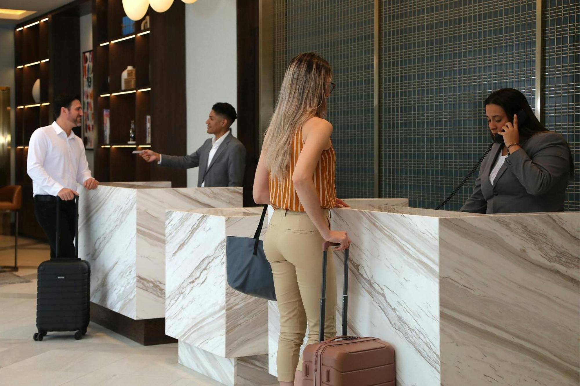 Courtyard By Marriott Santo Domingo Piantini Hotell Exteriör bild